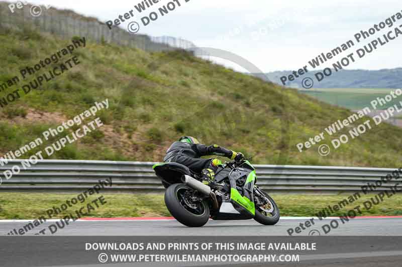 cadwell no limits trackday;cadwell park;cadwell park photographs;cadwell trackday photographs;enduro digital images;event digital images;eventdigitalimages;navarra;no limits trackdays;peter wileman photography;racing digital images;trackday digital images;trackday photos